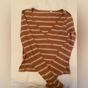 Pacsun long sleeve crossover top